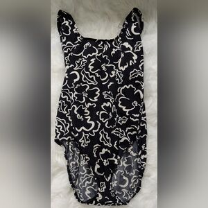 Vintage Lands End Black & White Floral Swimsuit. Size 14.